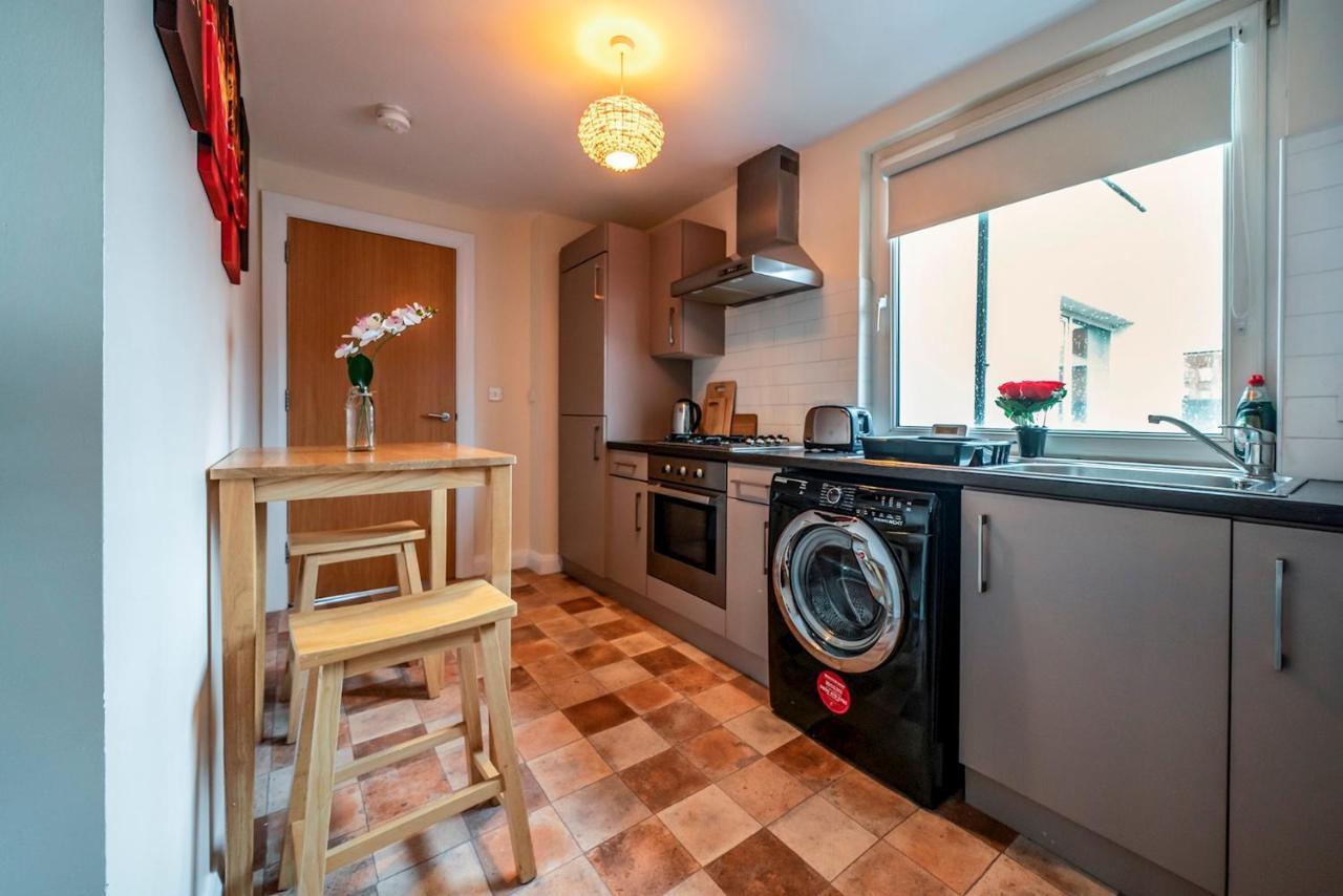 1 Bd Apt In Historical W Belfast Close To Centre Εξωτερικό φωτογραφία